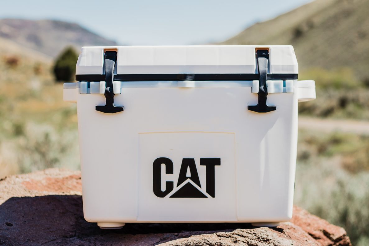 27 Quart Coolers